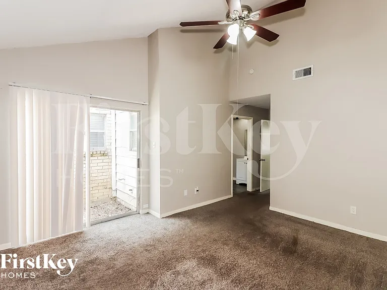 13830 Walnut Hollow Ln — Photo 9