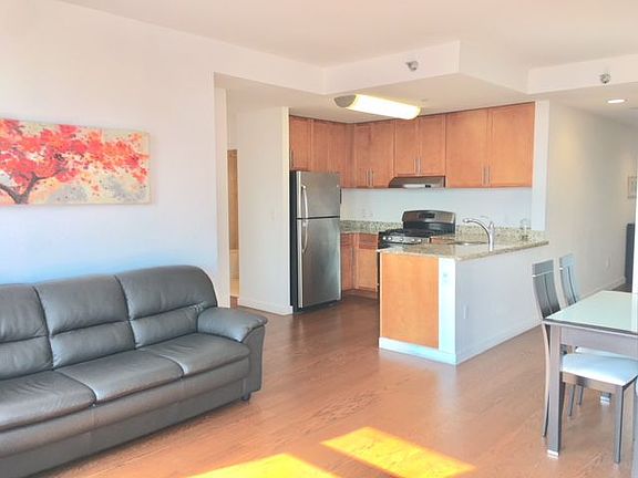 3rd image of 40-26 College Point Blvd #11G