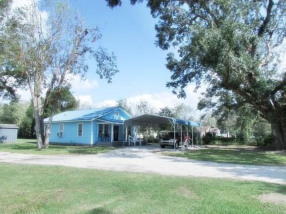 4th image of 102 Oleander Dr