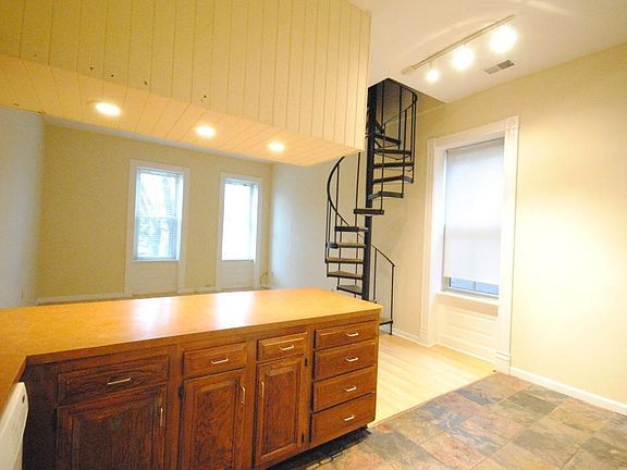 5th image of 2220 S 9th St #87jhhgcmx