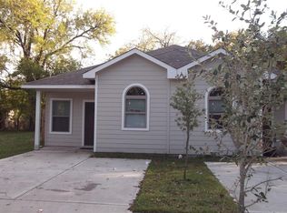 3702 Wylie St #B, Houston, TX 77026