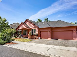 1740 4th St, Hood River, OR 97031