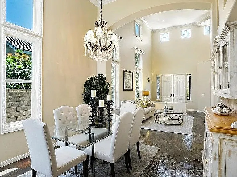 948 Ellesmere Way — Photo 10