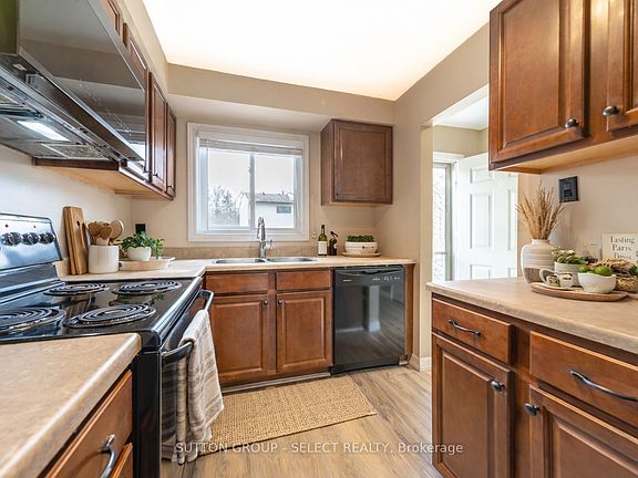 5th image of 1328 Commissioners Rd W #88