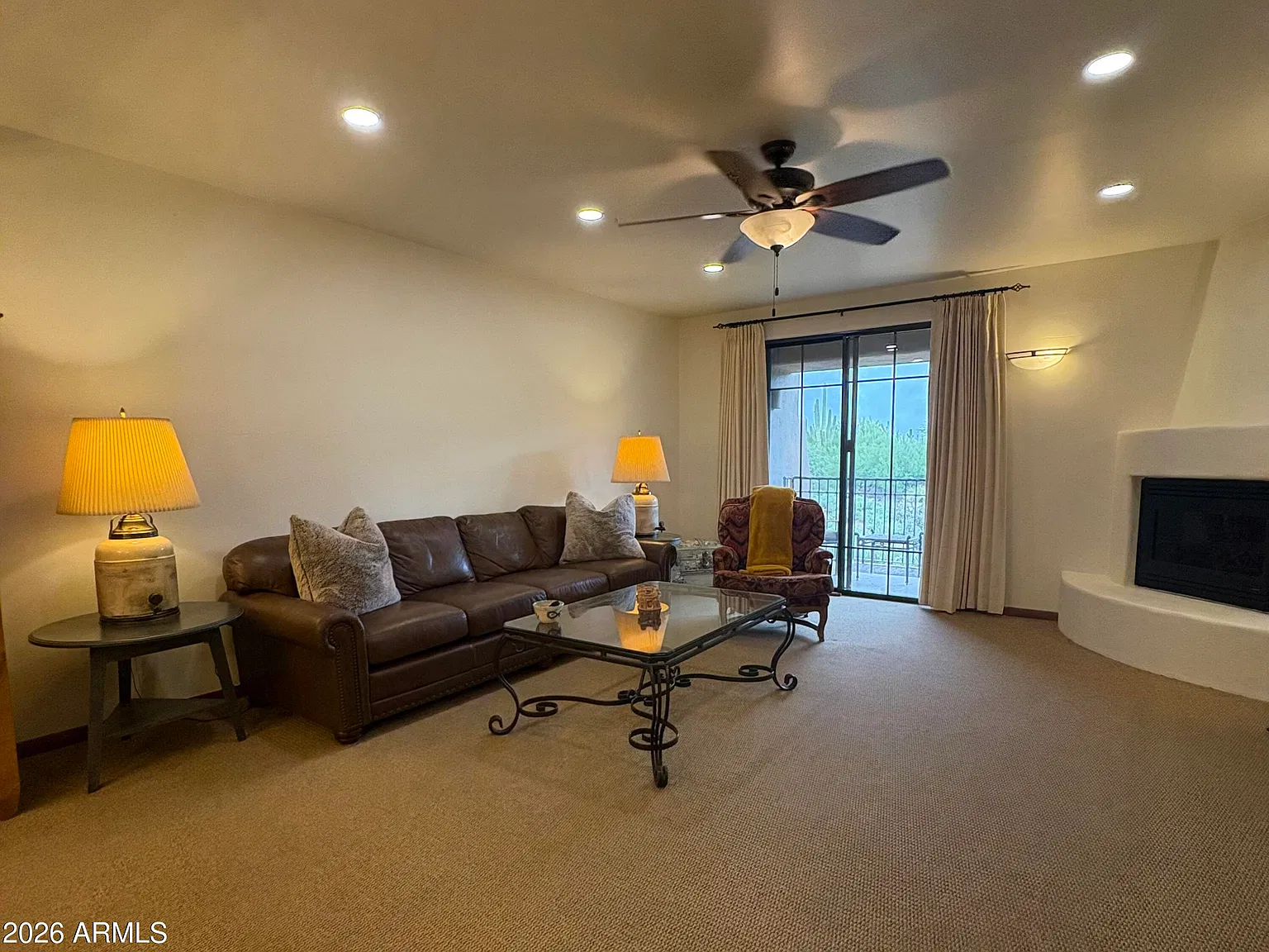 2 bed, 3.0 bath, 1970 sqft, $2,500 — Photo 3
