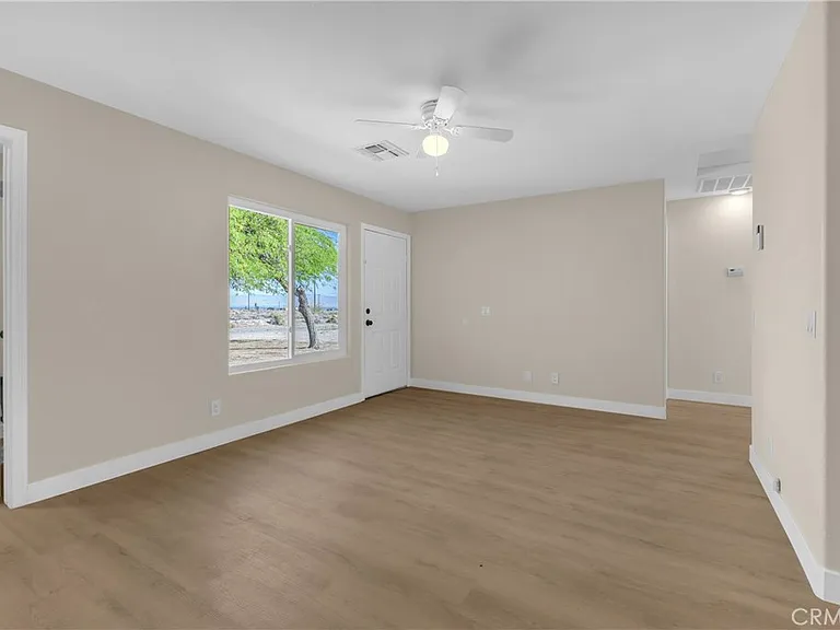 1341 Beach Club Dr — Photo 5