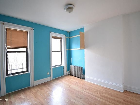 3rd image of 430 Bleecker St APT 2L
