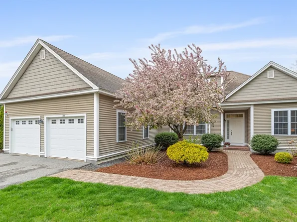 105 Candlewood Ln, Clinton, MA 01510