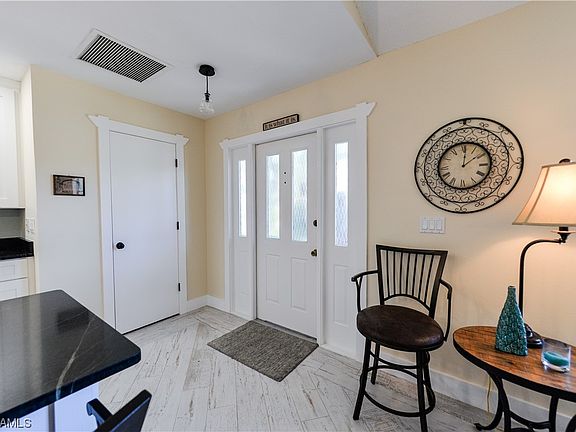 4th image of 1350 Sandtrap Dr