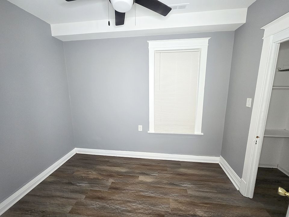 1st image of 1437 S 49th Ct #2F