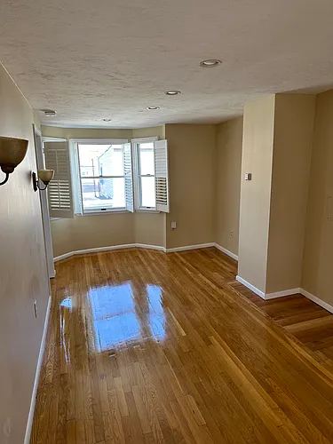 5A Grimes St #2R Photo 1