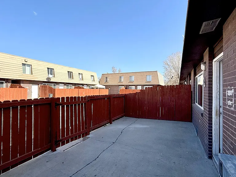 18 Ash Ct — Photo 39