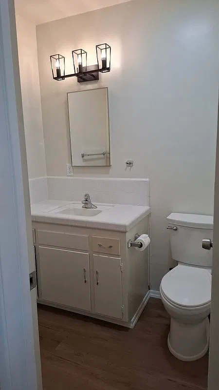 3 bed, 2.0 bath, 1230 sqft, $3,400 — Photo 4