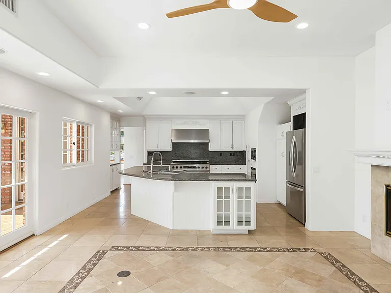 2025 E Balboa Blvd — Photo 43