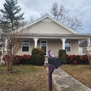 405 W Sparta St, McMinnville, TN, 37110
