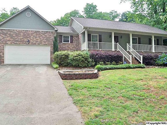 2nd image of 125 Woodrow Balch Dr