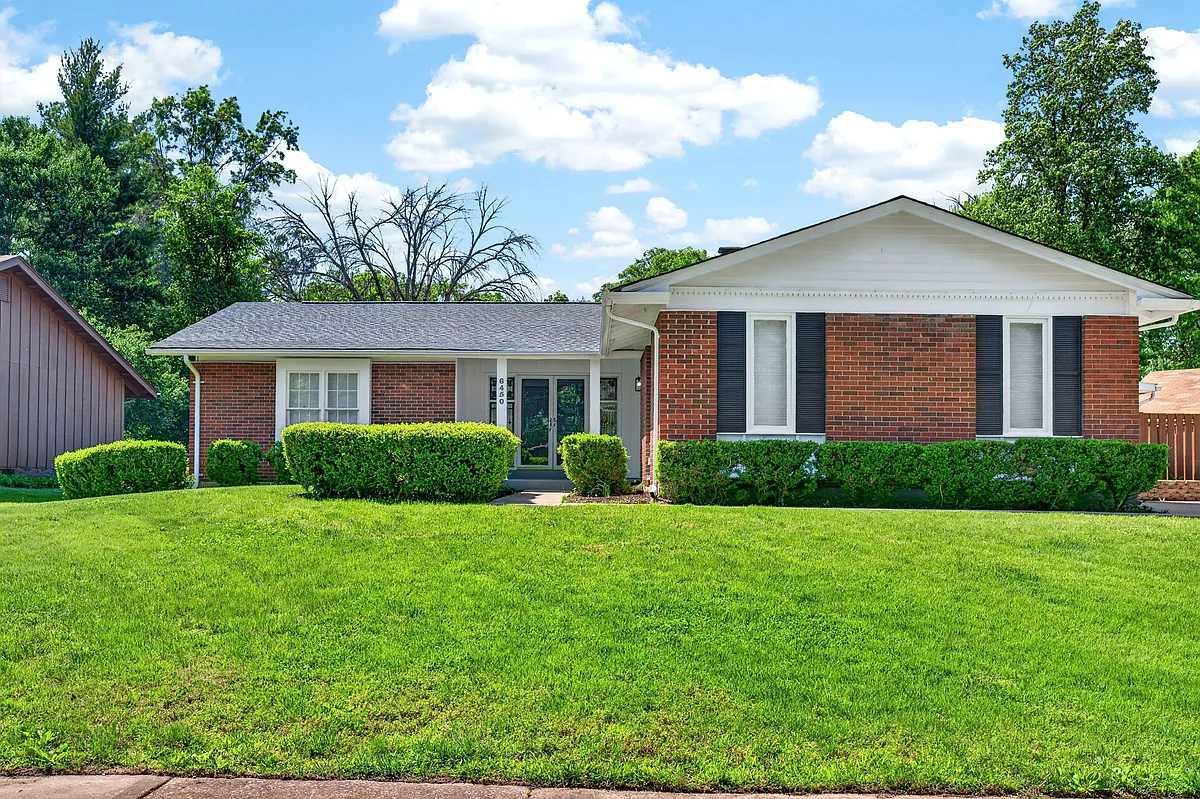 Building Photo - 6450 Hadden Bay Dr