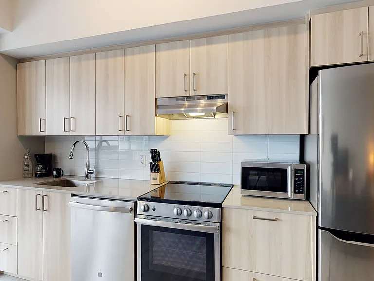 170 Metcalfe St — Photo 39