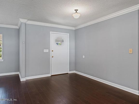 4th image of 12622 Caron Dr