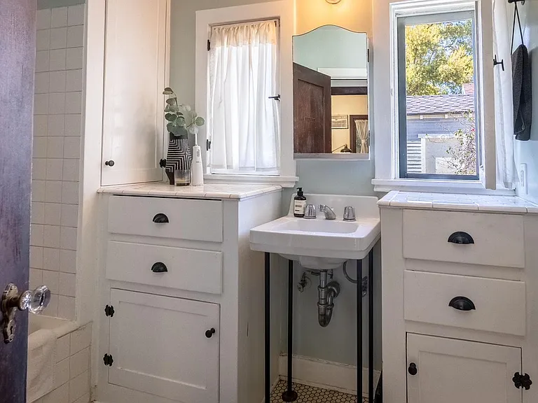 311 W Lime Ave — Photo 11