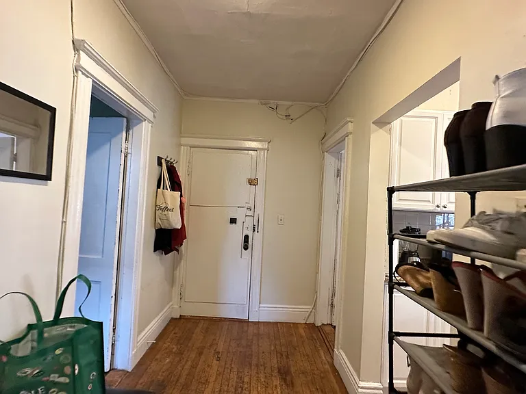 56 Queensberry St #8F — Photo 4