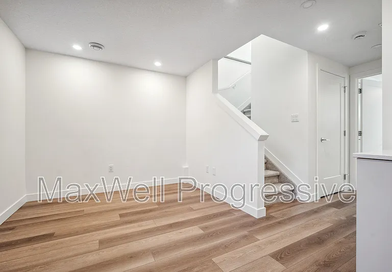10427 70th Ave NW #1 — Photo 10
