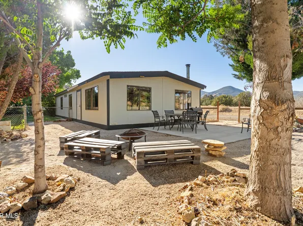 24977 Sand Canyon Rd, Tehachapi, CA 93561