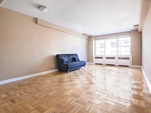 2 Tudor City Pl APT 8GN, New York, NY 10017