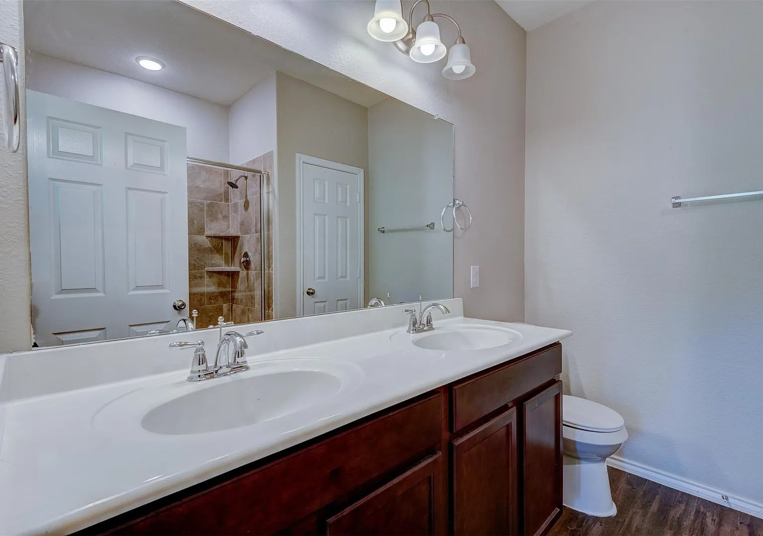 4344 Roaring Falls Freshly Updated 4 Bedroom Home for Lease! — Photo 4