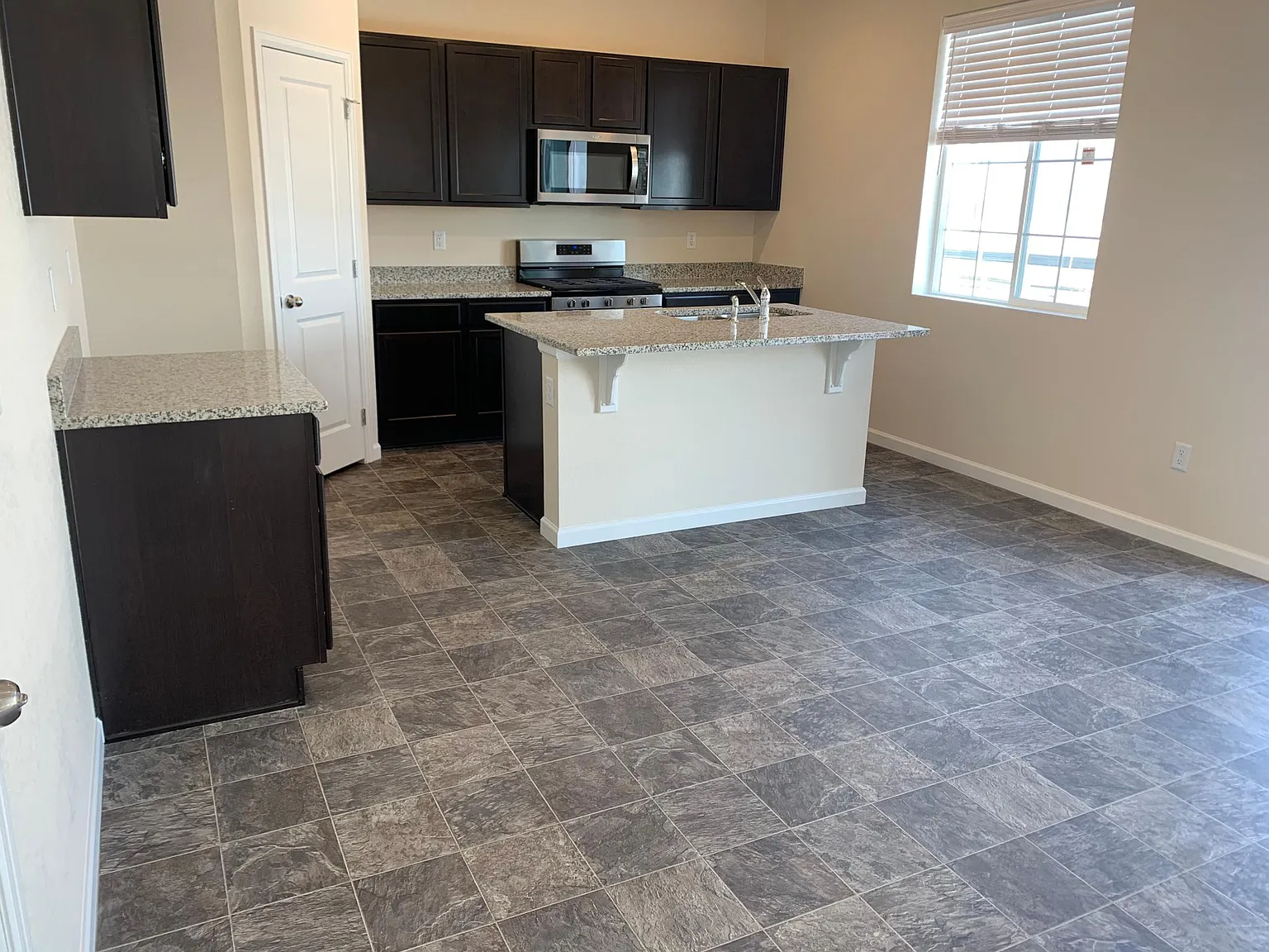 6220 Warrior Ct — Photo 3