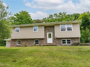 9115 Arrow Rd NW, Minerva, OH 44657