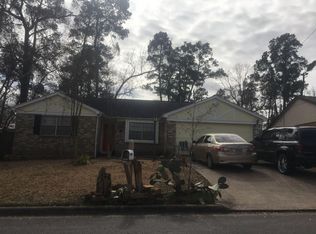 1718 Carol Lee Ln, Conroe, TX 77301