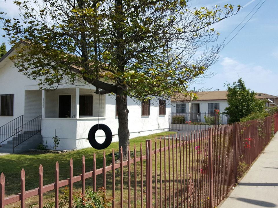1st image of 1356 W 109th St