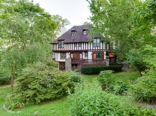 109 Edgemont Rd, Scarsdale, NY 10583