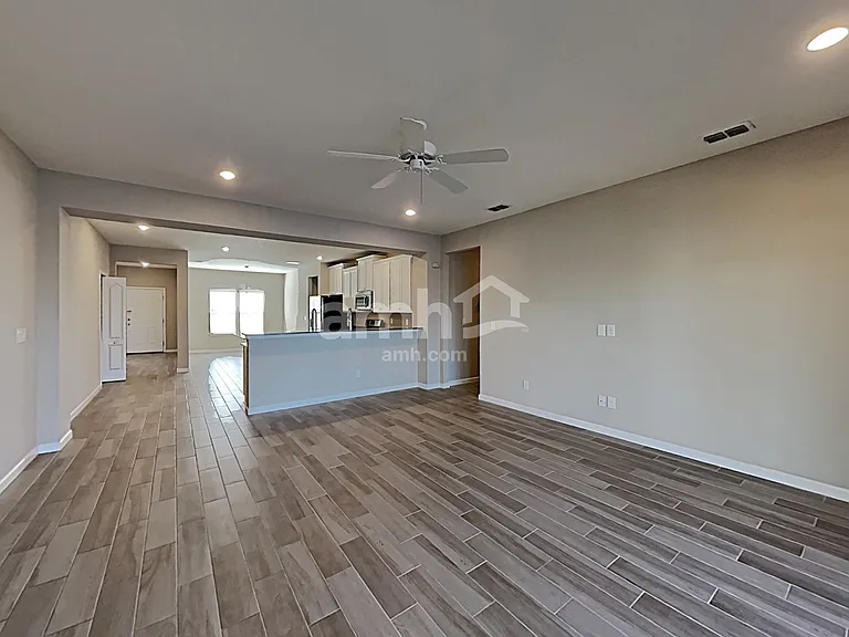 226 Athens Dr — Photo 5
