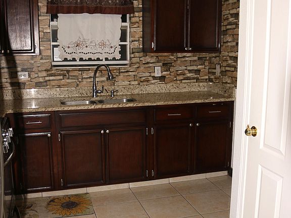 4th image of 12141 Tower View Dr