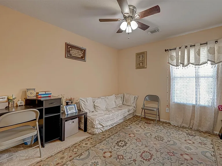 19223 Brook Village Rd — Photo 41