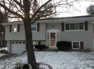 28 Patch Rd, Binghamton, NY 13901