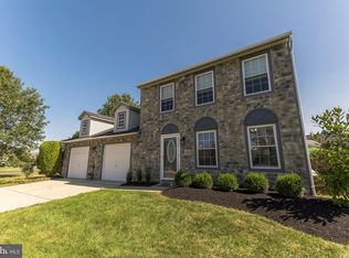 17 Rochelle Dr, Eastampton, NJ 08060