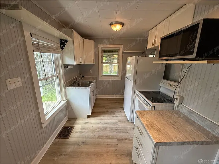 185 N Northampton Ave — Photo 8