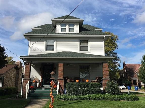 2nd image of 419 Wood St