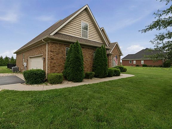 2nd image of 4638 Fairvue Farm Blvd