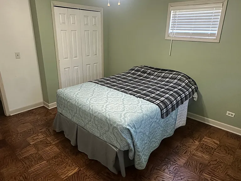 1817 Ivy Ln — Photo 16