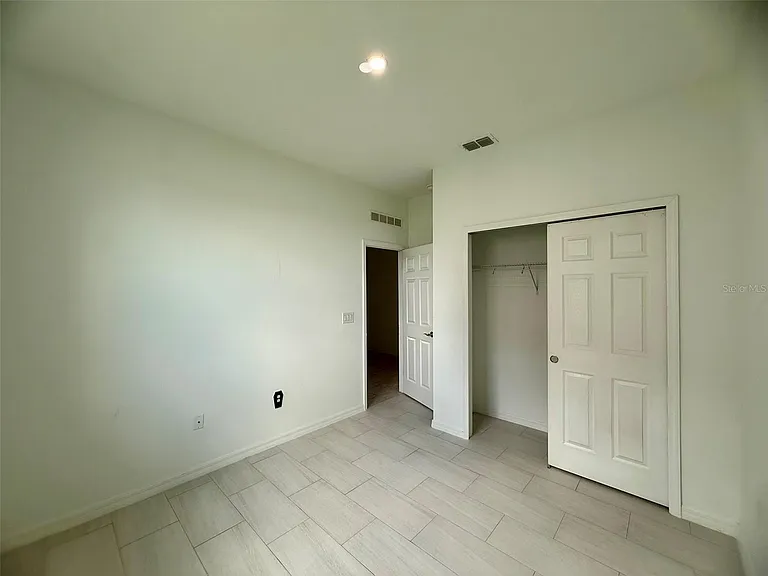 1306 Normandy Dr — Photo 14