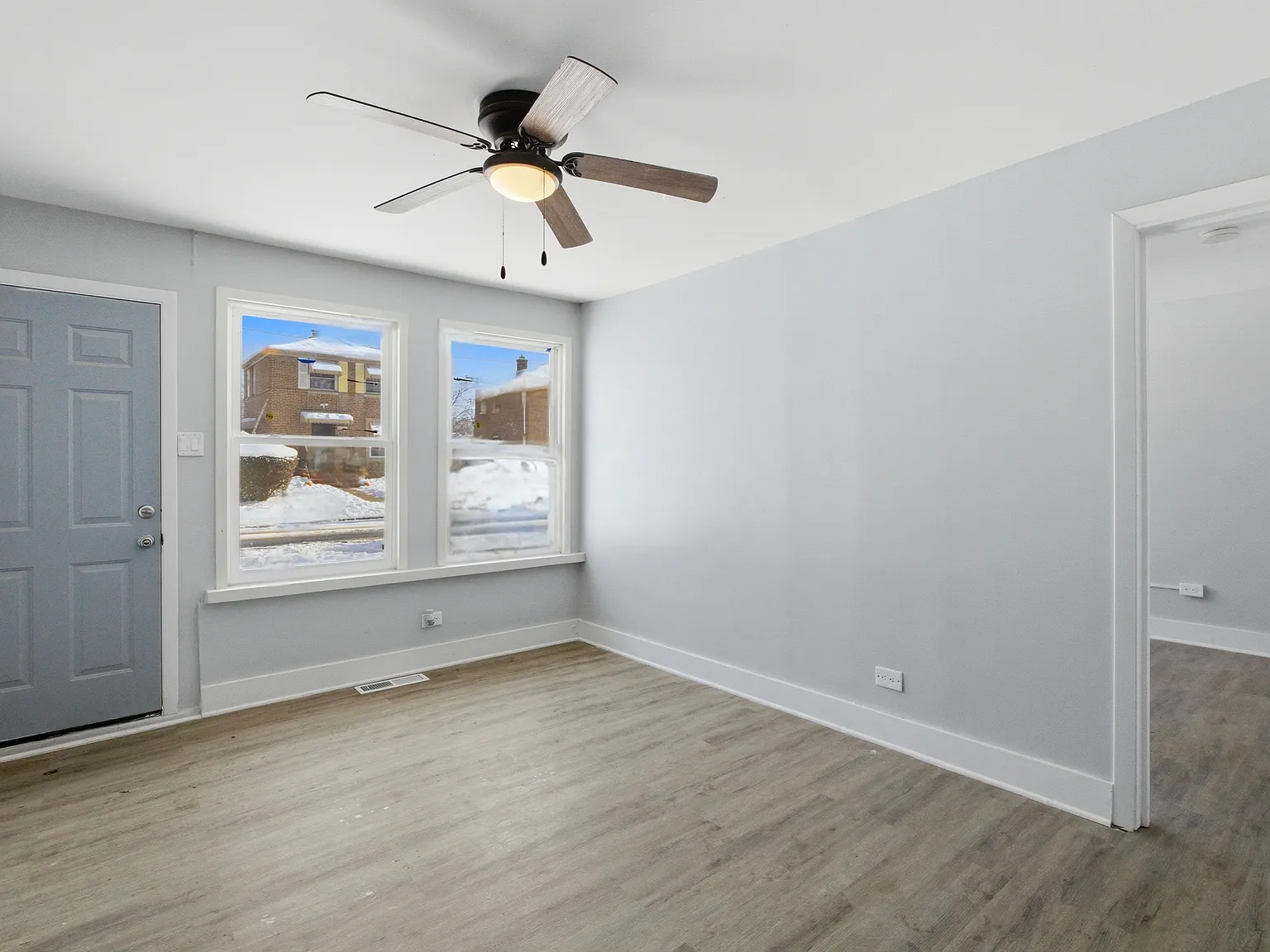 1 bed, 1000 sqft, $1,200 — Photo 4