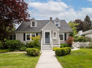 1 Yale Ave, Middlebury, CT 06762