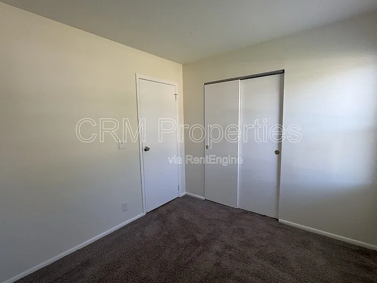 8501 Athens Ct — Photo 8