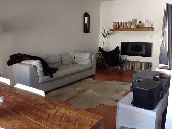 3rd image of 397 Court St APT 3A