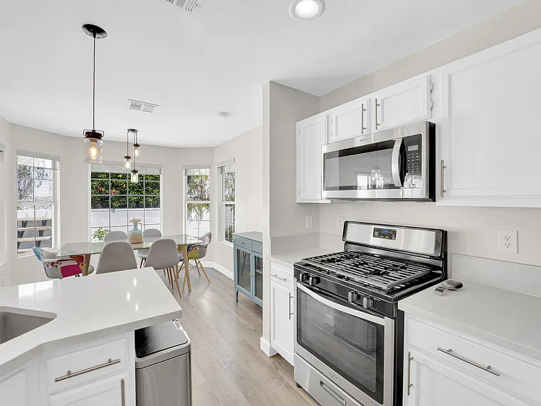 2505 Sea Venture Dr — Photo 15