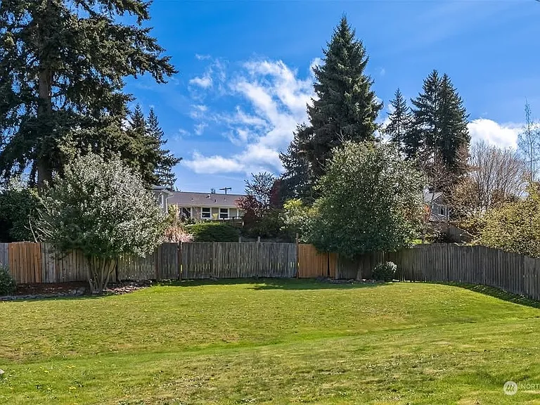 6240 123rd Ave SE — Photo 28
